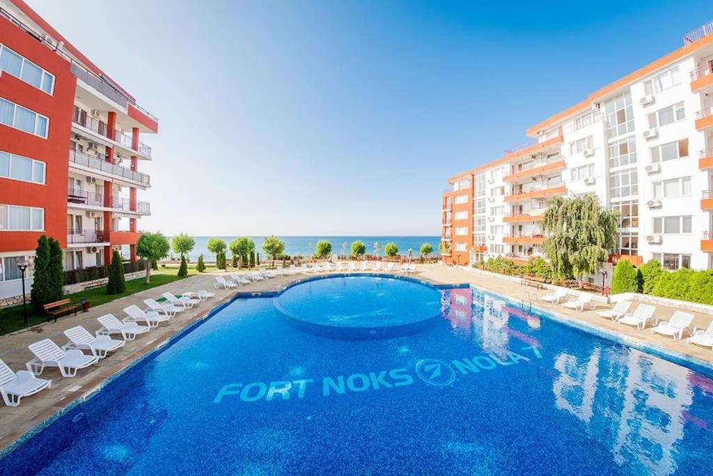 Roof Top Sea View Apartment 167,2Loznice,4-7 Osob Sveti Vlas Exterior foto